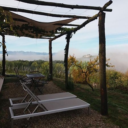 Monforte dʼAlba B&B Sant'Anna 21 المظهر الخارجي الصورة