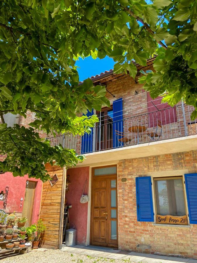 Monforte dʼAlba B&B Sant'Anna 21 المظهر الخارجي الصورة